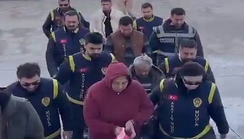 Kayıp Bebek, Çikolata Poşeti ve 7 Yıl Sonra Ortaya Çıkan Şok Edici Gerçek