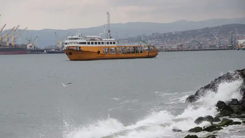 Tekirdağ'da Poyraz Rüzgarı Deniz Ulaşımını Olumsuz Etkiliyor!