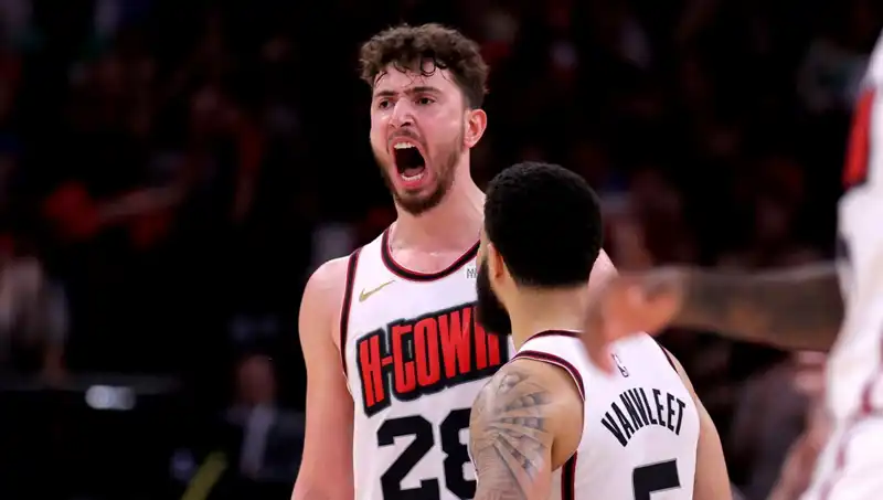 Alperen Şengün, Rockets ile Tarihi Bir Maça İmza Attı: 31 Sayı!