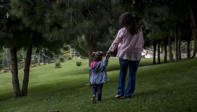 Yargıtay'dan Koruyucu Aile Kararı: Çocukların Geleceği İçin Önemli Adım