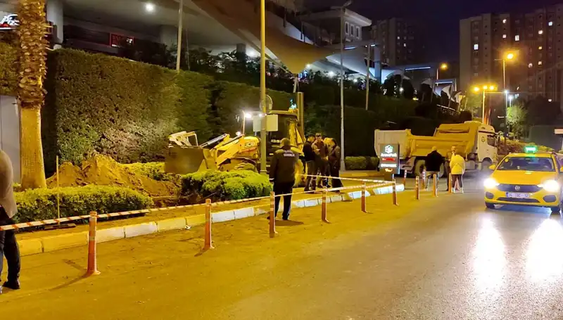 Küçükçekmece’de Doğal Gaz Borusu Patladı: Paniğe Neden Olan Olayın Detayları