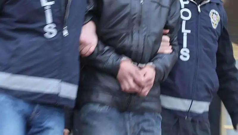 Kütahya'da Uyuşturucu Operasyonu: 5 Tutuklama, Şehirde Neler Oluyor?