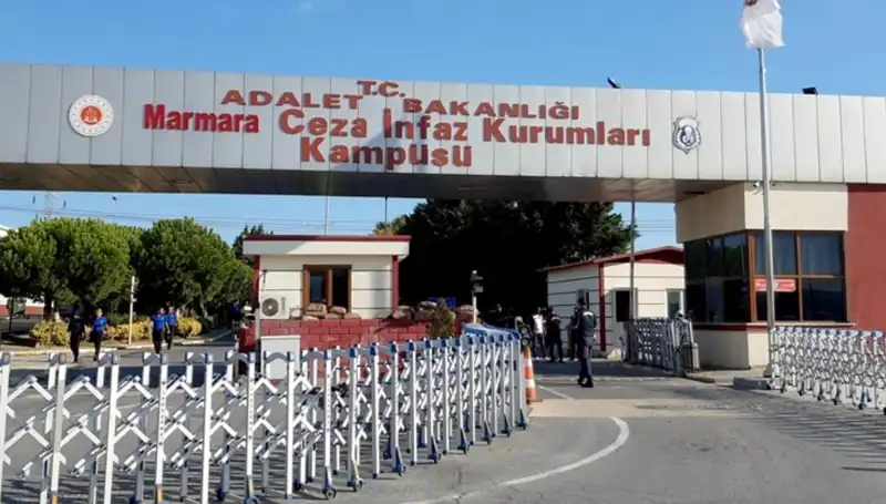 İstanbul'da İBB Soruşturmasında Tutuklular Farklı Cezaevlerine Sevk Edildi