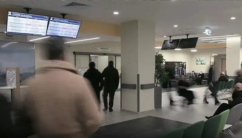 MHRS Randevu Bekleme Süresi Dramatiik Şekilde Düştü: Yüzde 61'lik Azalma!
