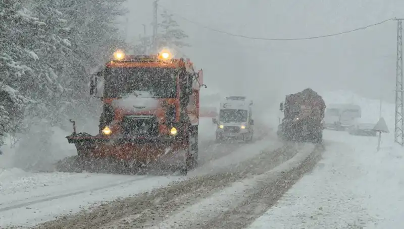 Batıda Bahar, Doğuda Kar: 40 Santimetrelik Kış Şoku