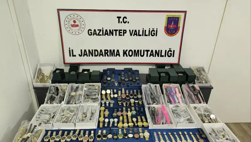 Gaziantep’te Kaçak Saat Operasyonu: 3 Milyon Liralık Piyasa Değeri