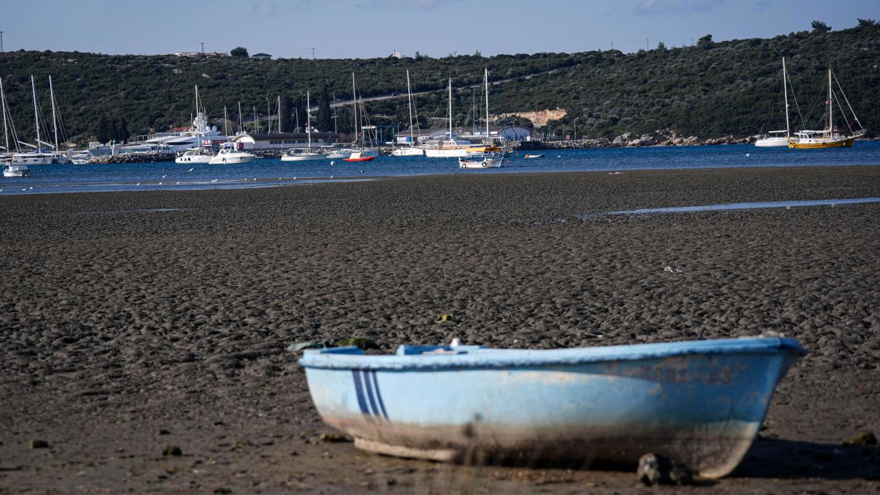 Ege'deki deniz çekilmesi depremle ilişkilendirilmiyor