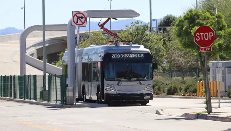 Avrupa’da Elektrikli Otobüs Sayısı Hızla Arttı: Yeni Yasaların Rolü