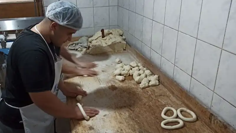 113 Yıldır Hayat Bulan Gelenek: Tarihi Taş Fırın ve Odun Ateşi