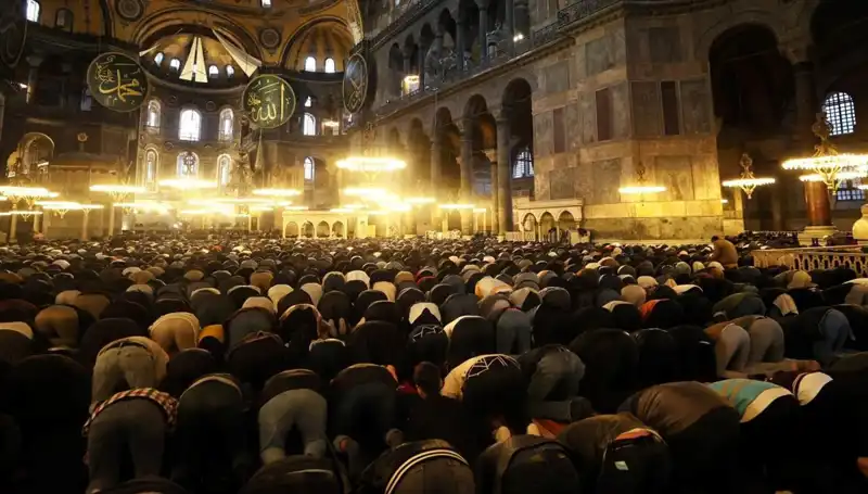 2025 Ramazan Bayramı Arefesi: Tarih Belirlendi, Hazırlıklar Başlasın!