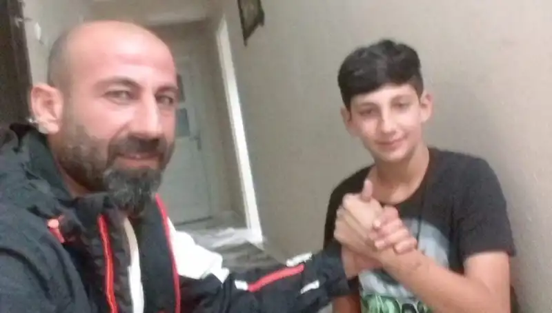 Çatı Tamiri Faciaya Dönüşünce Baba ve Oğulun Dramı
