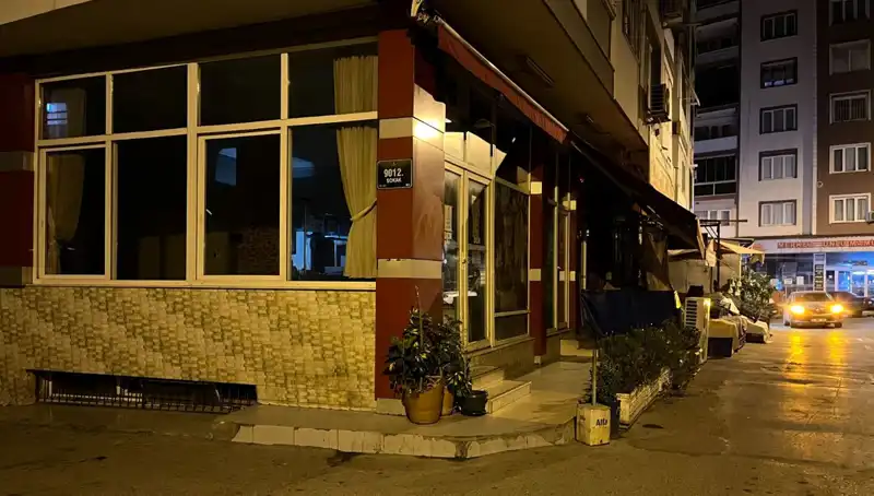 İzmir'de Kahvehane Saldırısında Talihsiz Aynı zamanda Kayıplar Yaşandı