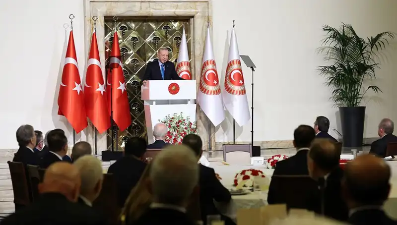 Cumhurbaşkanı Erdoğan'dan Vatandaşlara Çağrı: Gelin El Ele Verelim!