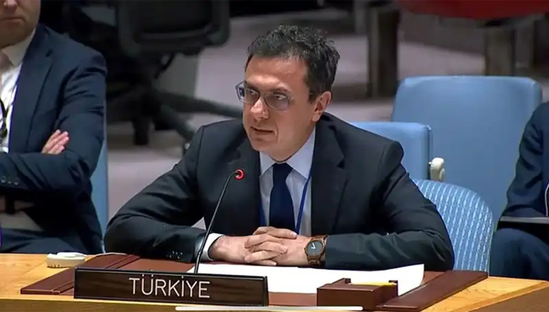 İsrail'in Suriye'deki Hava Saldırılarını Durdurması İçin Acil Çağrı